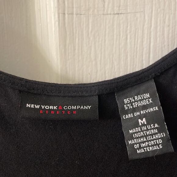 New York & Company stretch faux wrap black open front  sleeveless tank size M - Picture 2 of 7